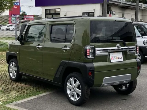 Daihatsu Taft