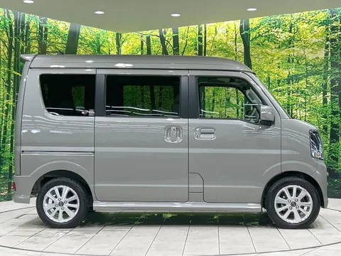Nissan Clipper Rio