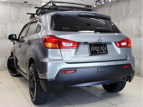 Mitsubishi RVR