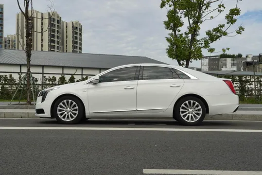 Cadillac XTS