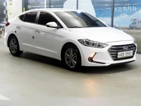 Hyundai Elantra (Avante)
