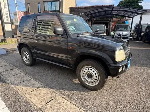 Mitsubishi Pajero Mini