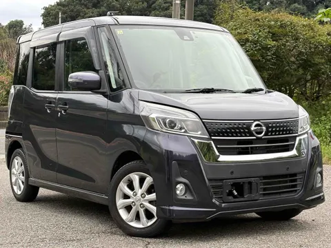 Nissan Dayz Roox