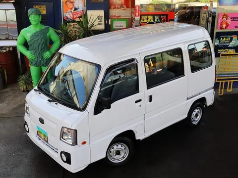 Subaru Sambar Van
