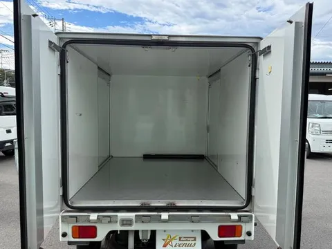 Mitsubishi Minicab Truck