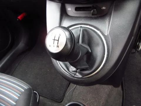 Mazda Mazda2 (Demio)