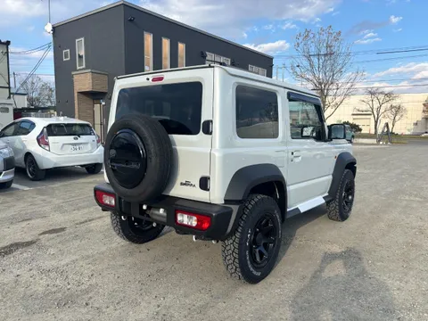 Suzuki Jimny Sierra