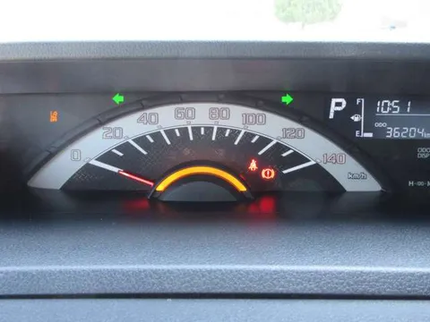 Toyota Pixis Mega