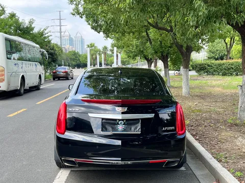 Cadillac XTS