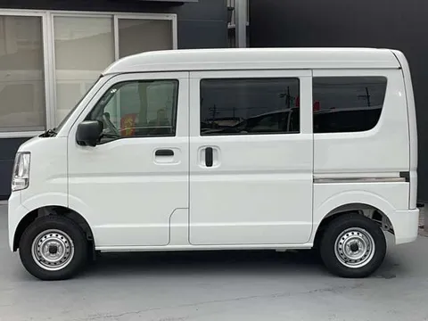 Nissan Clipper