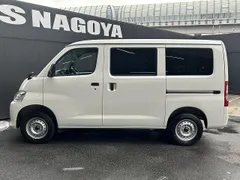 Toyota TownAce Van