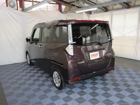 Toyota Tank