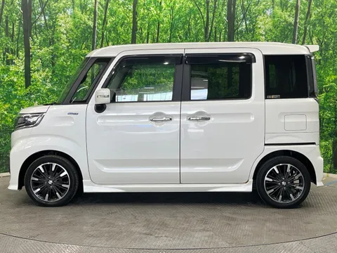 Suzuki Spacia Custom