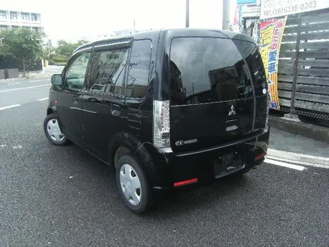 Mitsubishi eK Wagon