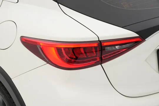 Infiniti Q30