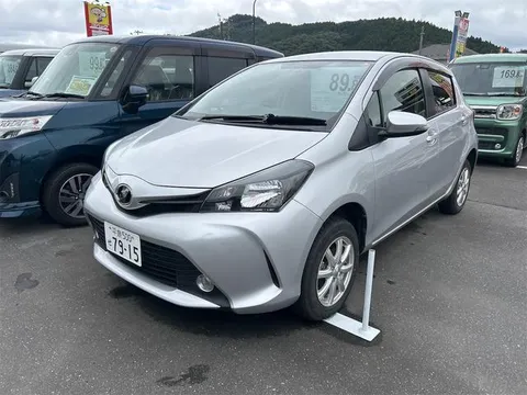 Toyota Yaris (Vitz)