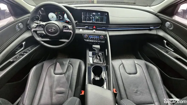 Hyundai Elantra (Avante)
