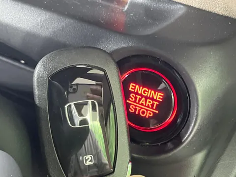 Honda N-BOX Joy