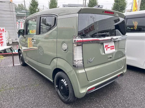Honda N-BOX Slash