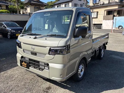 Nissan Clipper Truck