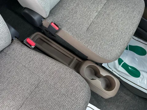 Daihatsu Mira Tocot
