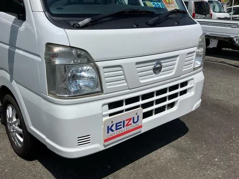 Nissan Clipper Truck