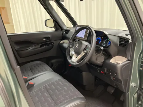 Mitsubishi Delica Mini