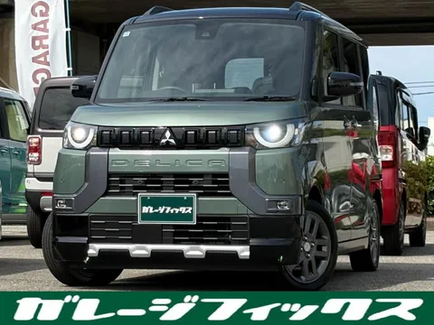 Mitsubishi Delica Mini