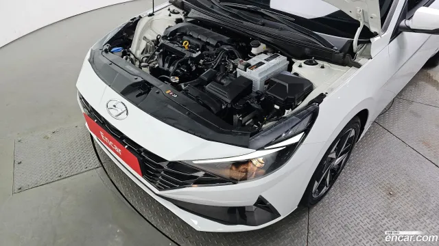 Hyundai Elantra (Avante)