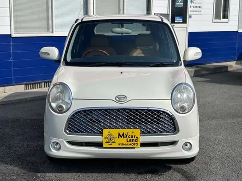 Daihatsu Mira Gino