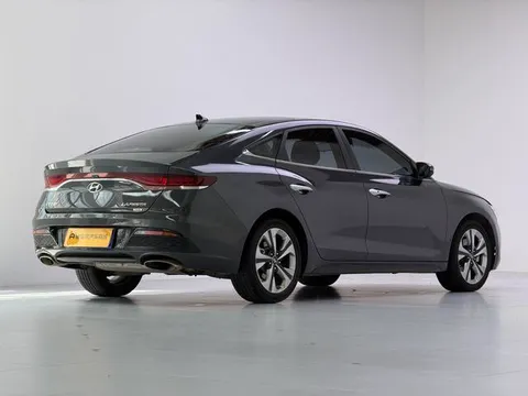 Hyundai Festa