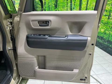 Honda N-BOX Joy
