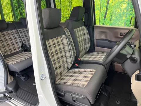 Honda N-BOX Joy