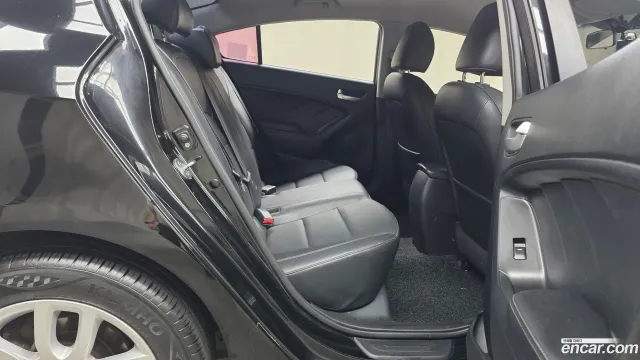 Kia Cerato (K3)