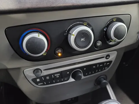 Renault SM3