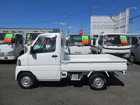 Mitsubishi Minicab Truck