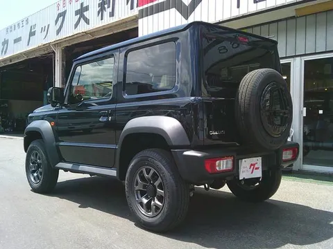 Suzuki Jimny Sierra