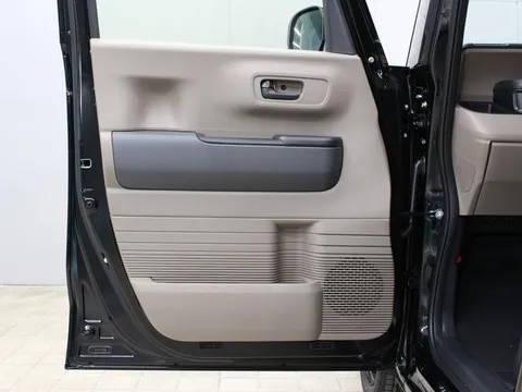 Honda N-BOX Joy