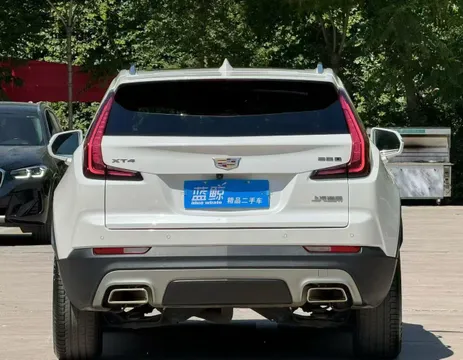 Cadillac XT4