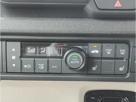 Honda N-BOX Joy