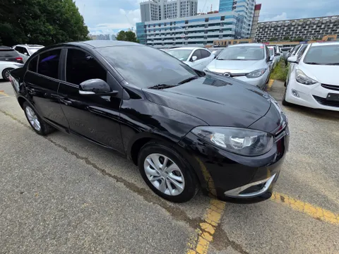 Renault SM3