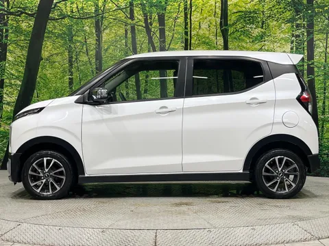 Mitsubishi eK X