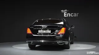 Genesis G90 (EQ900)