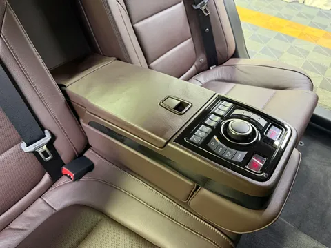 Hongqi H7