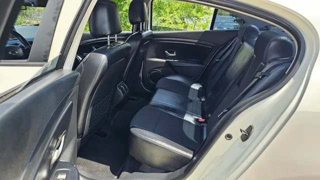 Renault SM3