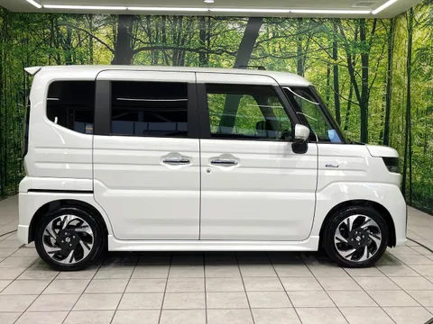 Suzuki Spacia Custom