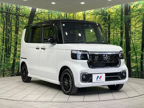 Honda N-BOX Custom