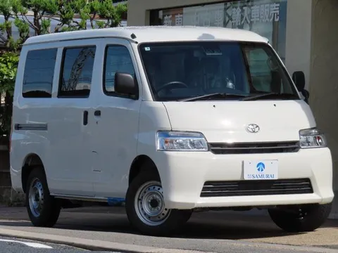 Toyota TownAce Van