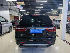 Hongqi HS7