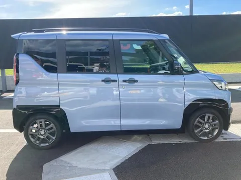 Mitsubishi Delica Mini